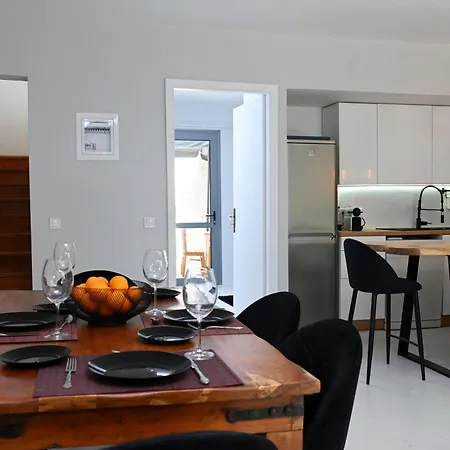 Kiveri Villa Βίλα *